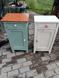 Comodini e attaccapanni i shabby
