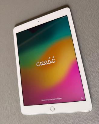 Apple iPad 6ª gen 32GB Wi-Fi A1893