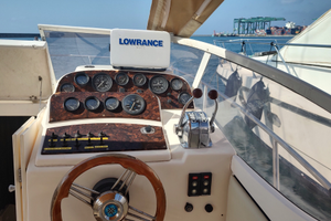 Natante Manò Marine Cabin