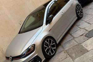 Golf 7 allestimento 7.5 gti completo
