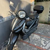 Piaggio Beverly 125