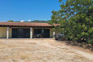 Località Capo Comino - Casa singola con terreno