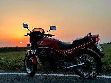 Honda VT 500 E - 1984