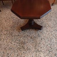 Tavolino in legno