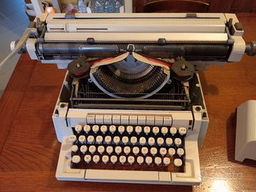 macchina da scrivere OLIVETTI LINEA 98 