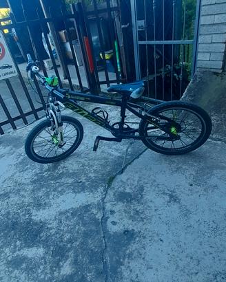 Bicicletta Mountain Bike Alien