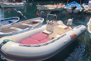gommone bwa  510 con Honda 40 cv 4 t del 2004