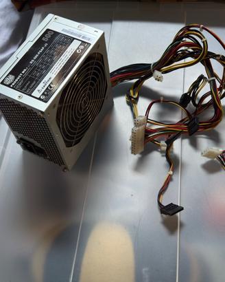 alimentatore cooler master 500w va perfettamente