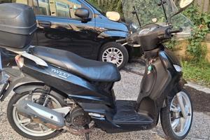 Peugeot Tweet 125
