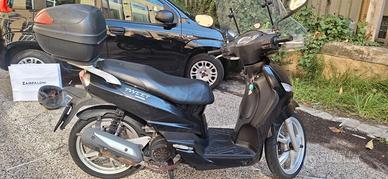Peugeot Tweet 125