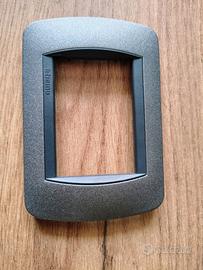 Placca 3 moduli grafite bticino living 24 pezzi 