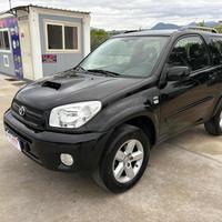 TOYOTA RAV 4 TOYOTA RAV 4 2.0 4X4 PERFETTA