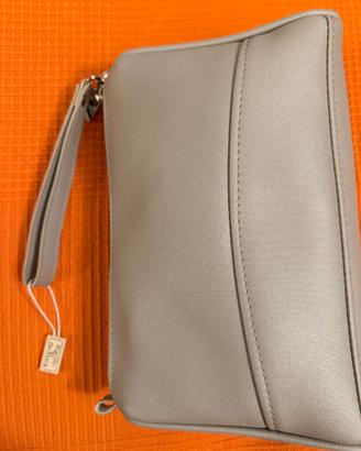 Pochette a mano grigia in pelle / ecopelle