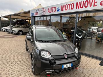 Fiat Panda 1.0 FireFly S&S Hybrid City Cross