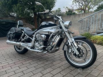 Hyosung Aquila 650 2007 (custom)