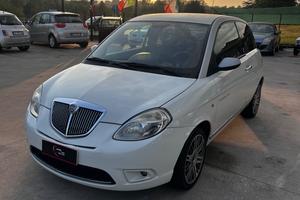 Lancia Ypsilon 1.2 Modamilano