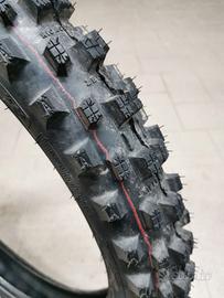 Rigagomme ENDURO anteriore 90/90-21 51M M+S NUOVA