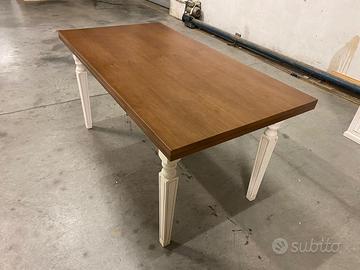 Tavolo in legno nuovo bianco