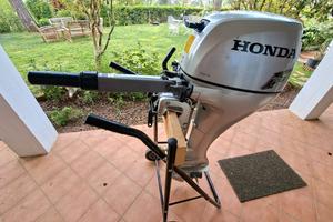 Fuoribordo Honda BF8 - 8 cv gambo corto 4T