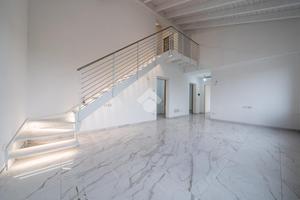 VILLA SINGOLA A REGGIO NELL'EMILIA