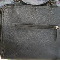 Borsa in poliestere Carpisa, color nero.