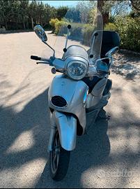 Aprilia Scarabeo 200 ie