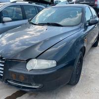 Ricambi usati per Alfa 147 1.6 TS del 2004