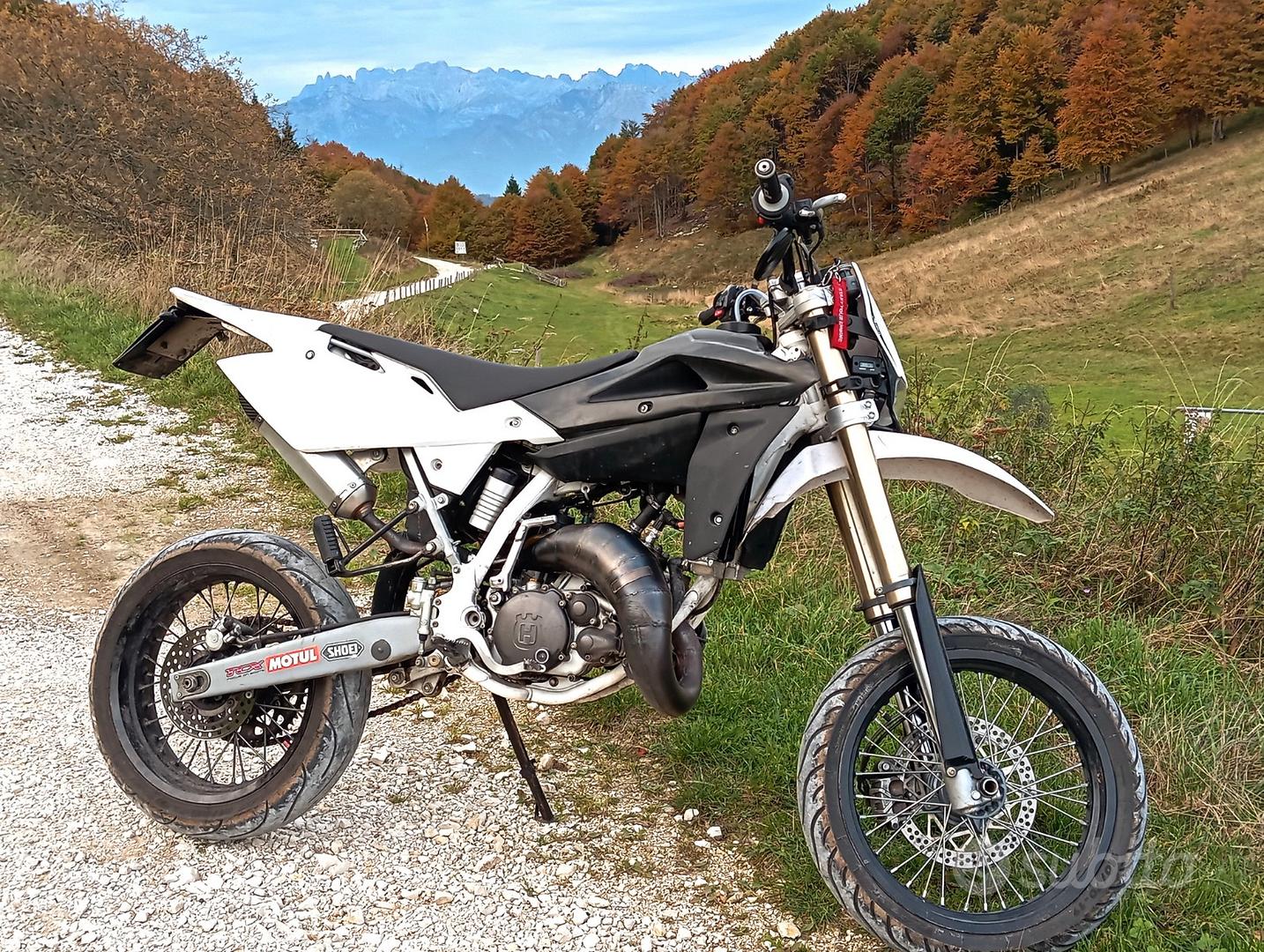 Vendo Husqvarna Husqvarna Sm 125 2t Usato Husqvarna SM 125 2009