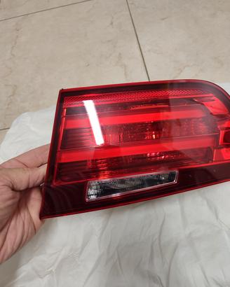 Faro centrale  sx posteriore (no led)