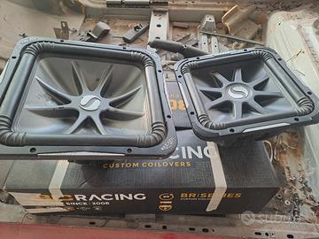 svariati conponenti car audio