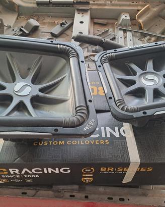 svariati conponenti car audio