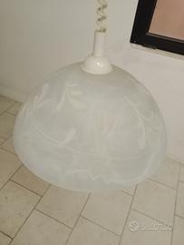 lampadario in vetro satinato 