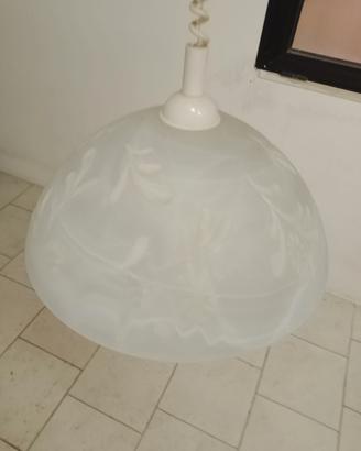 lampadario in vetro satinato 