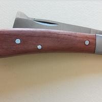 Coltellino da innesto in acciaio e manico in legno