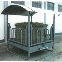 Portaballone rialzato portato per mucche