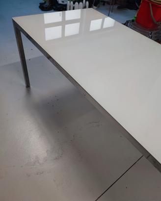 TAVOLO  IKEA