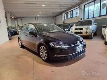 VOLKSWAGEN Golf 7.5 2.0 TDI 5p. Highline BlueMot