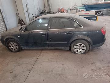 Autovettura AUDI A4 anno 2003, marciante anche