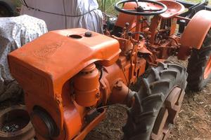 Trattore pasquali 910