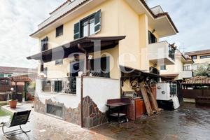 Villa singola Giugliano in Campania [APRO430VRG] (