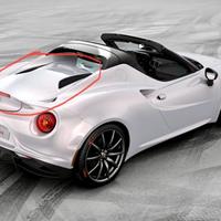 Baule Alfa Romeo 4C Spider rosso