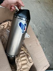 Scarico termignoni honda hornet 750.