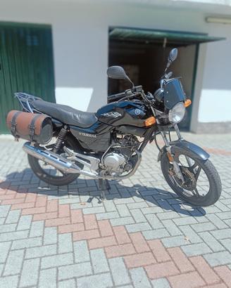 Yamaha YBR 125
