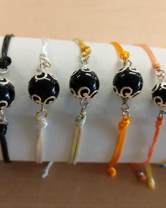 BRACCIALE CON PIETRA SU COCCU CORDINO  Z