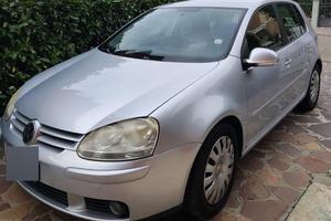 Volkswagen Golf serie V GPL/benzina 1.6 bifuel