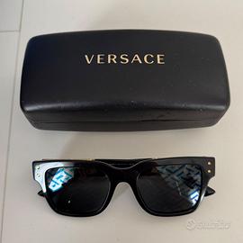 Occhiali da sole Versace Ref. 4421 - Monogram