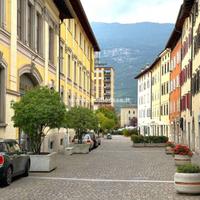 a due passi da Corso Rosmini: ampia porzione di ca