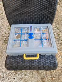 Valigetta con kit attrezzi