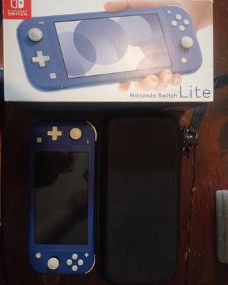Nintendo Switch lite + 8 giochi. 