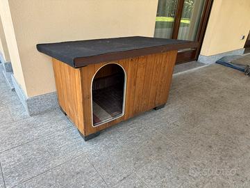 Cuccia per cani medio grandi in legno